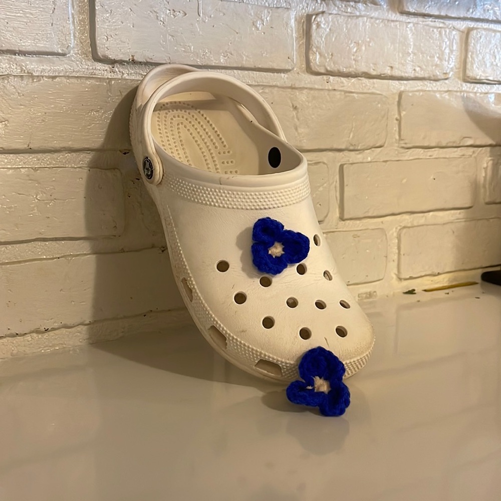 Croc Pansy Jibitz
